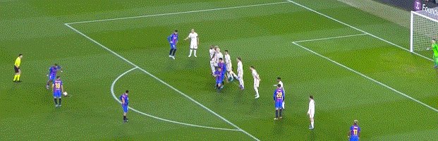 九游官网-【欧联杯】弗伦基·德容中柱 巴萨主场平加拉塔萨雷