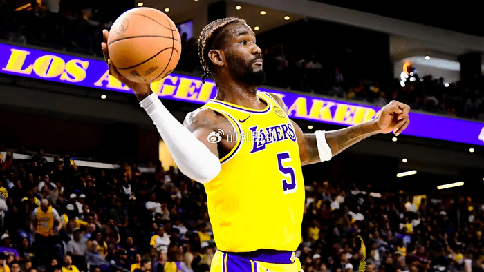 从“蓝领之争”到“20+10救赎”：艾顿用一场23+10证明自己|詹姆斯|湖人|德安德烈·艾顿|卢卡-东契奇|芝加哥公牛队_新浪体育_新浪新闻