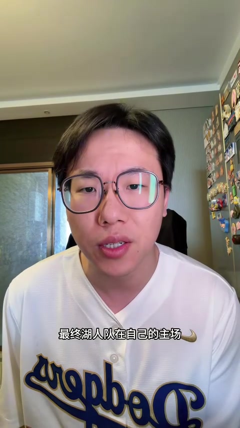 九游-解说：湖人表现已经无懈可击但阵容太浅了 八村塁简直杜兰特附体
